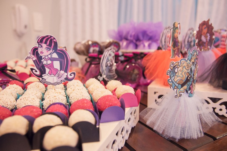 Estella_6_anos-03-12-2016-015